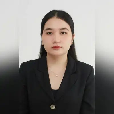 邓涵怡